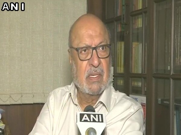 Ayodhya case: Shyam Benegal suggests building national monument on disputed site Ayodhya case: Shyam Benegal suggests building national monument on disputed site