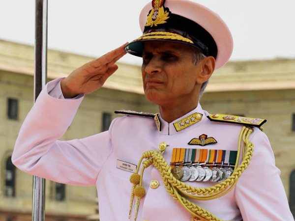 Vice Admiral Karambir Singh takes charge as FOC-in-C of ENC Vice Admiral Karambir Singh takes charge as FOC-in-C of ENC