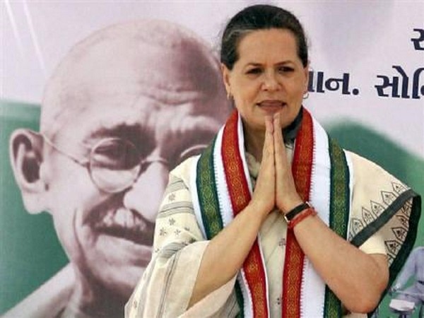 Sonia Gandhi visits hospital for 'routine checkup' Sonia Gandhi visits hospital for 'routine checkup'