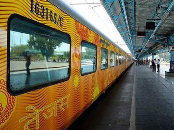 Railway orders enquiry  into incident of food poisoning in Tejas express Railway orders enquiry  into incident of food poisoning in Tejas express