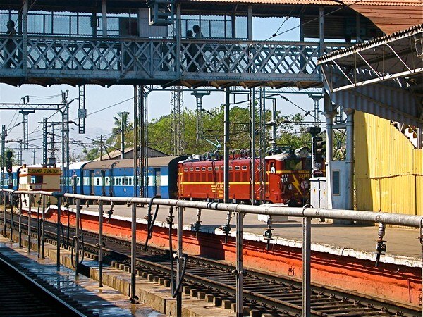 Suspicious box found in Konark express train in Khammam Suspicious box found in Konark express train in Khammam