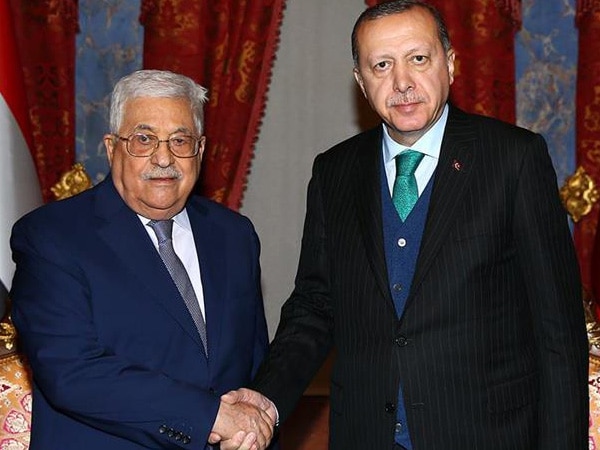 Turkish president meets Palestinian counterpart in Istanbul Turkish president meets Palestinian counterpart in Istanbul