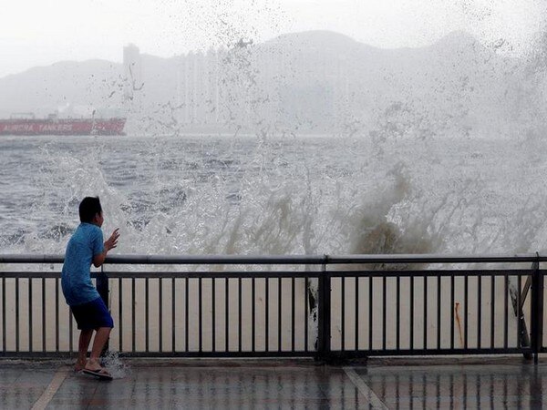 Five dead, 153 injured as Typhoon Hato hits Macau Five dead, 153 injured as Typhoon Hato hits Macau