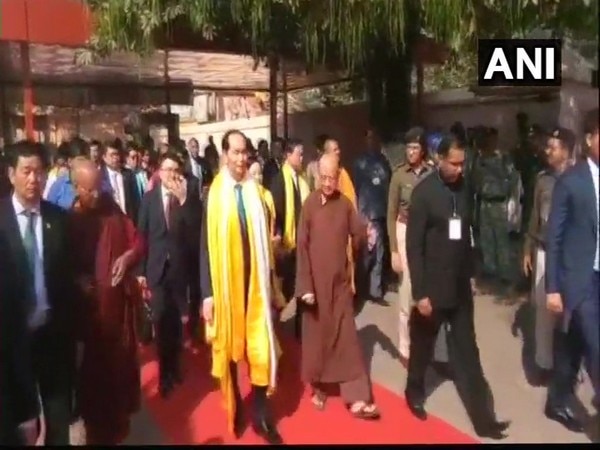 Vietnam President visits Mahabodhi temple Vietnam President visits Mahabodhi temple