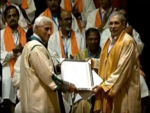 Romesh Wadhwani conferred with degree of Doctor of Science by IIT Bombay Romesh Wadhwani conferred with degree of Doctor of Science by IIT Bombay Romesh Wadhwani conferred with degree of Doctor of Science by IIT Bombay