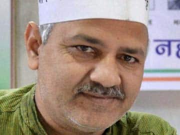LG asks Sisodia to immediately return to Delhi