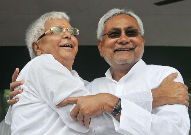 Lalu backs Nitish Kumar as Prime Minister candidate Lalu backs Nitish Kumar as Prime Minister candidate