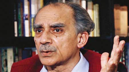 Modi running a one-man 'Presidential government': Shourie Modi running a one-man 'Presidential government': Shourie