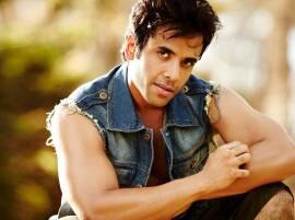 CONGRATULATIONS: Tusshar Kapoor is now a proud father to a baby boy! CONGRATULATIONS: Tusshar Kapoor is now a proud father to a baby boy!