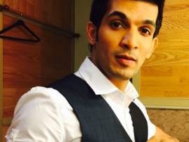 TV actor Arjun Bijlani badly INJURED on the sets of 'Jhalak Dikhla Jaa' TV actor Arjun Bijlani badly INJURED on the sets of 'Jhalak Dikhla Jaa'