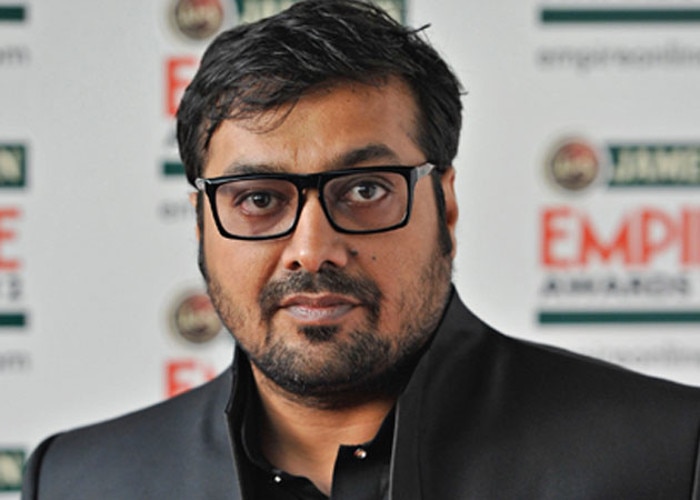 PM Modi must apologize for Pakistan visit: Filmmaker Anurag Kashyap PM Modi must apologize for Pakistan visit: Filmmaker Anurag Kashyap