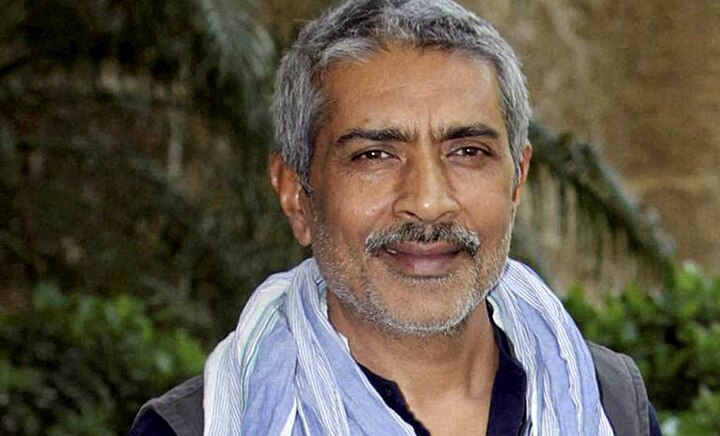 Prakash Jha supports Ajay Devgn Prakash Jha supports Ajay Devgn