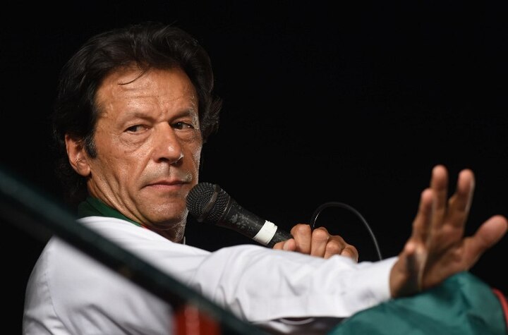 'Pakistan's PM has 524 servants, I will keep only two', says Imran Khan  'Pakistan's PM has 524 servants, I will keep only two', says Imran Khan