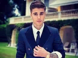 Now Justin Bieber spotted naked Now Justin Bieber spotted naked