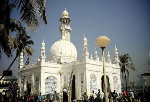 Haji Ali Dargah to grant equal access to women Haji Ali Dargah to grant equal access to women