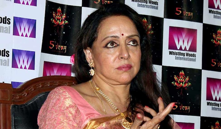 I don't support Pakistani artistes working here: Hema Malini I don't support Pakistani artistes working here: Hema Malini