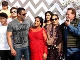 I won't be Salman Khan without my family: Salman  I won't be Salman Khan without my family: Salman