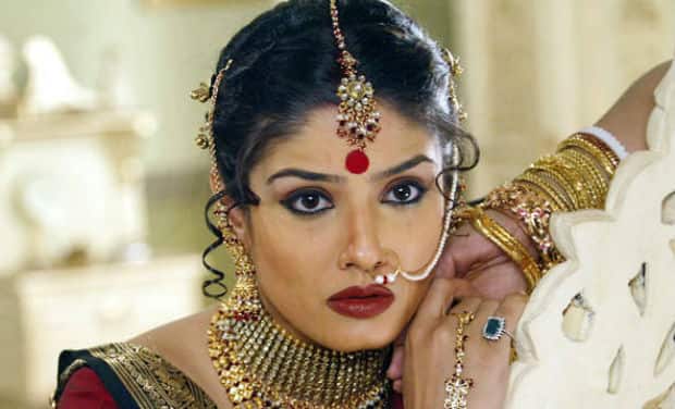Celebrities also go through depression: Raveena Tandon Celebrities also go through depression: Raveena Tandon