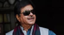 Shatrughan Sinha Defends Yashwant Sinha\'s Comments On Economy