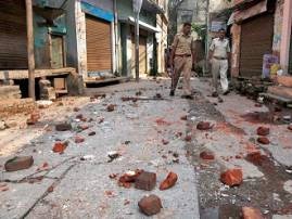 Communal clashes in Gujarat, six hurt  Communal clashes in Gujarat, six hurt