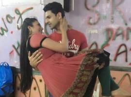 Lucky to have Divyanka as my real life partner: Vivek Dahiya Lucky to have Divyanka as my real life partner: Vivek Dahiya