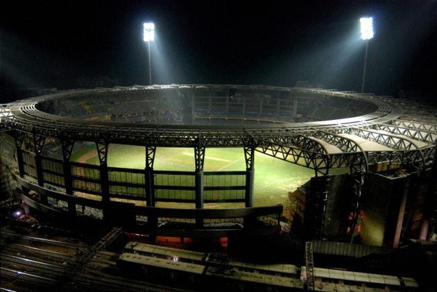 GOOD NEWS: MCA slashes ticket rates for Ind-Eng test at Wankhede GOOD NEWS: MCA slashes ticket rates for Ind-Eng test at Wankhede