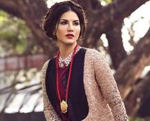 Dance number with SRK 'best thing ever' for Sunny Leone