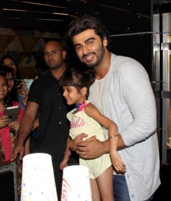 Actor Arjun Kapoor interact with children on special screening of  film 'Ki & Ka