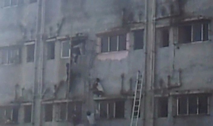 Huge fire breaks out in Mumbai's Bhiwandi, many people trapped