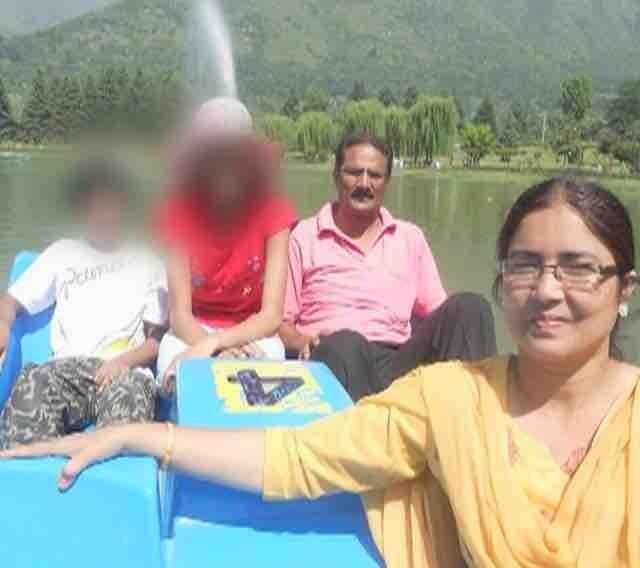 Wife of NIA officer Tanzil Ahmad dies of injuries Wife of NIA officer Tanzil Ahmad dies of injuries