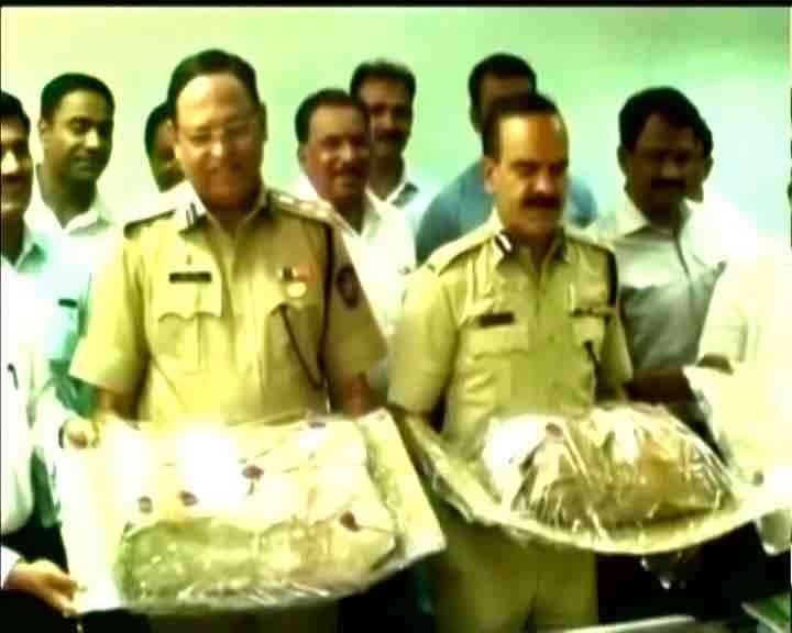 Drug materials worth Rs. 2,000 crore seized in Thane Drug materials worth Rs. 2,000 crore seized in Thane