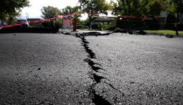Strong 6.0 magnitude earthquake hits Ecuador again
