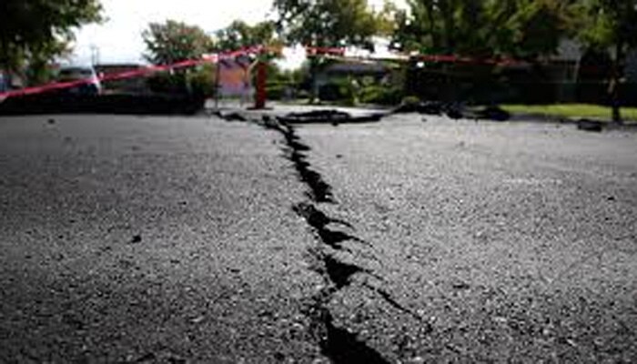 China hit by second earthquake, 32 injured China hit by second earthquake, 32 injured