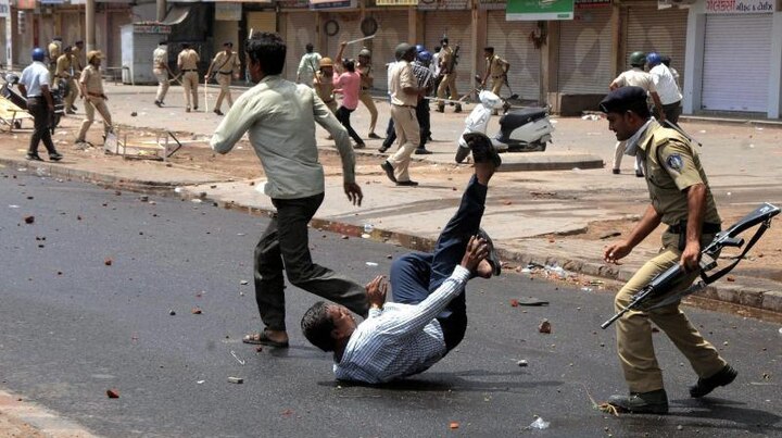 Patel agitators call for Gujarat bandh today; curfew lifted from Mehsana Patel agitators call for Gujarat bandh today; curfew lifted from Mehsana