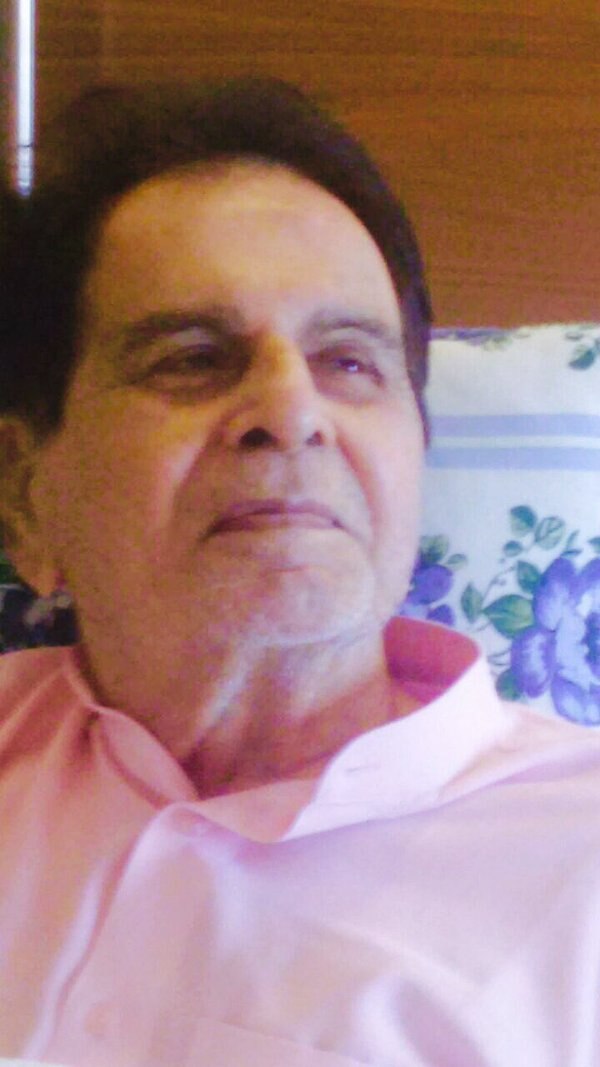 Dilip Kumar feeling 'brighter and better' Dilip Kumar feeling 'brighter and better'