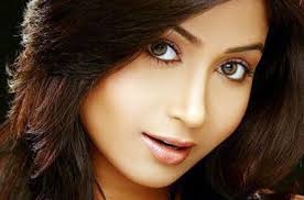 Leading TV actress Moon Banerjee injured ! Leading TV actress Moon Banerjee injured !