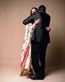 Abhishek Bachchan posted a special (& sweet) picture to celebrate ninth wedding anniversary