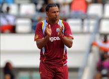 RCB's Samuel Badree ruled out of IPL, Shamsi to replace him