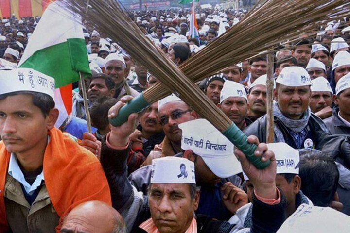 AAP accuses Cong of cheating farmers AAP accuses Cong of cheating farmers