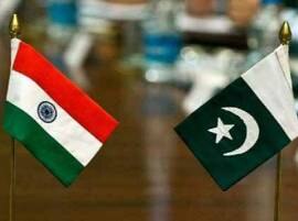 Pakistan offers India pact on non-testing of n-weapons Pakistan offers India pact on non-testing of n-weapons