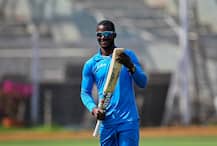 Pakistan offers honorary citizenship to Darren Sammy, West Indies