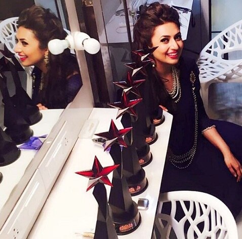 Divyanka Tripathi bags maximum honours at Star Parivaar Awards 2016 Divyanka Tripathi bags maximum honours at Star Parivaar Awards 2016