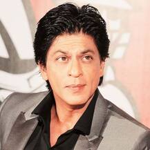 Girls love my eyes, says Shah Rukh Khan