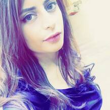 SAD: Aspiring 22 year-old fashion designer hangs herself to death