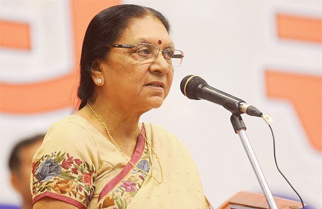 Gujarat CM anandiben patel announces 10% quota for economically backward in general category, including Patidars Gujarat CM anandiben patel announces 10% quota for economically backward in general category, including Patidars