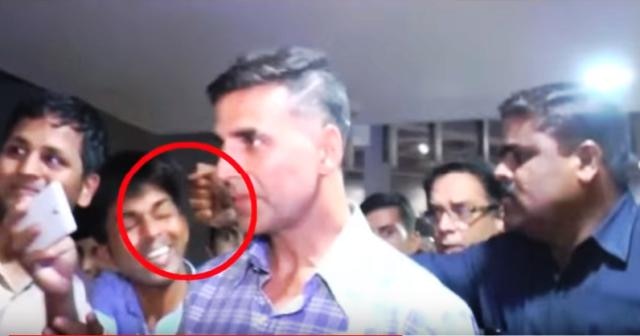 Mumbai: Watch Akshay Kumar's bodyguard punches a fan trying to take selfie Mumbai: Watch Akshay Kumar's bodyguard punches a fan trying to take selfie