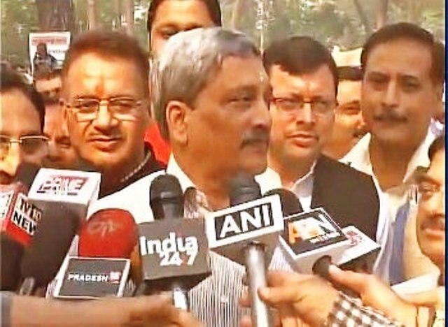 Biggest question is 'Who took bribe': Parrikar on AgustaWestland Biggest question is 'Who took bribe': Parrikar on AgustaWestland