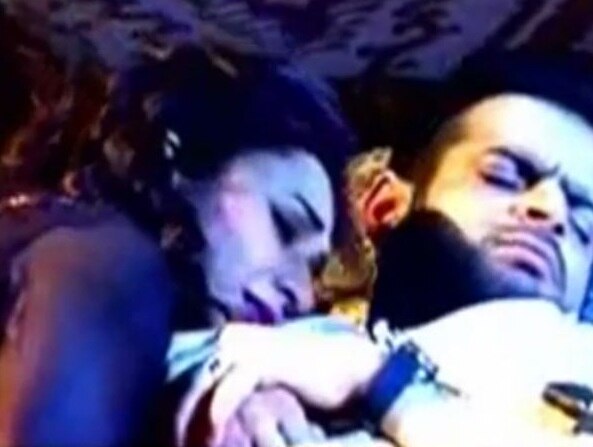 YEH HAI MOHABBATEIN: Raman and Ishita to share a romantic moment in a lift YEH HAI MOHABBATEIN: Raman and Ishita to share a romantic moment in a lift