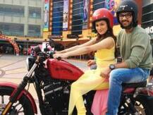 Family dinner for 'Bahu Humari Rajni_kant' cast!