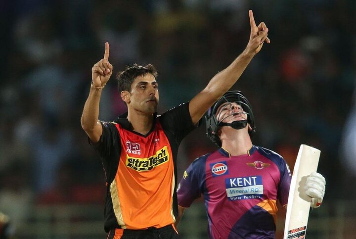 Sunrisers Hyderabad defend 137 against Rising Pune Supergiants, go top of table Sunrisers Hyderabad defend 137 against Rising Pune Supergiants, go top of table